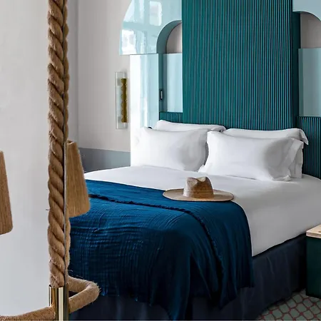 Hotel Regina Experimental