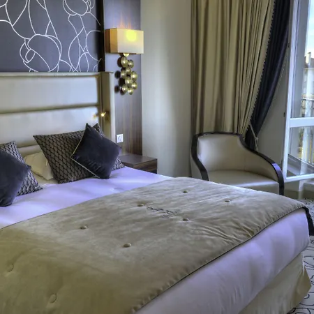 Hotel Regina Experimental Biarritz