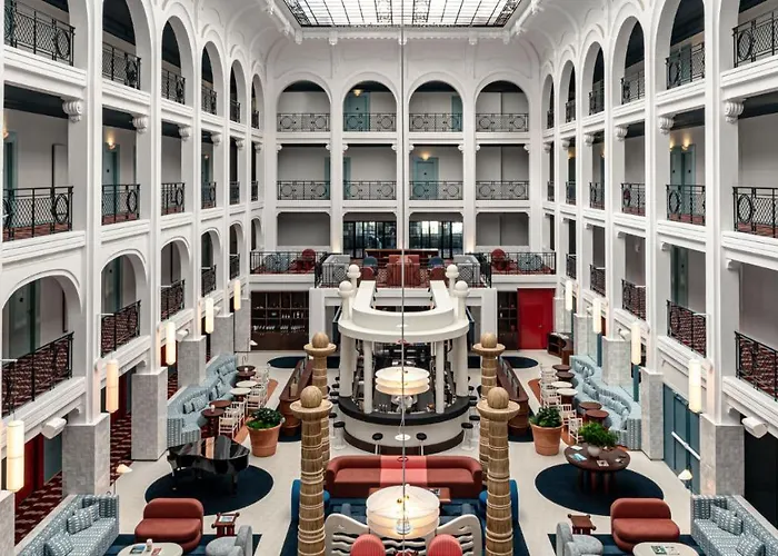 Regina Experimental Hotell 5*