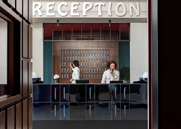 Regina Experimental Hotell 5*