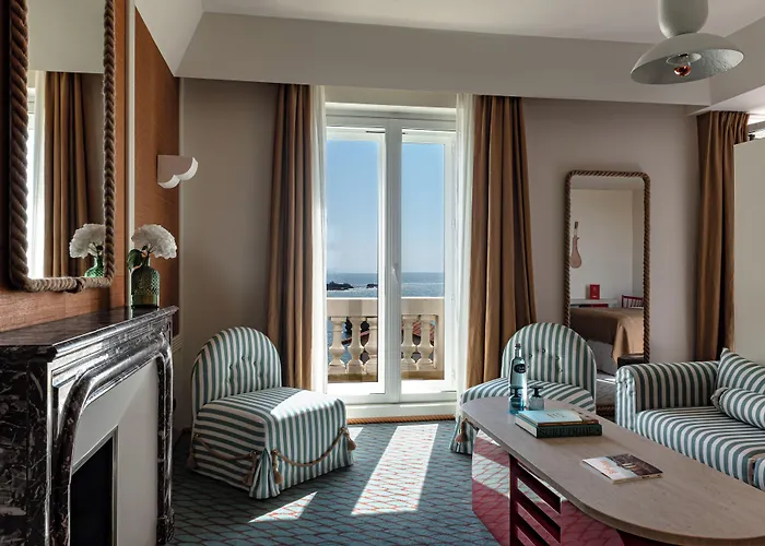 Regina Experimental Hotell 5*