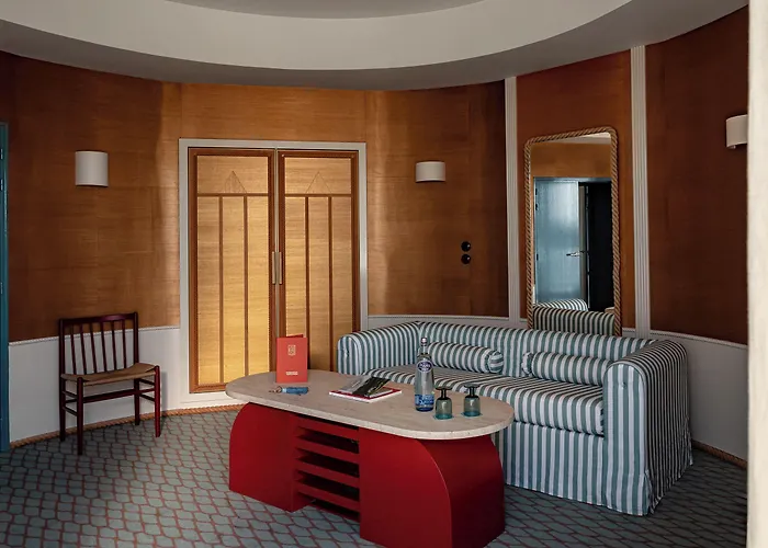 Regina Experimental Biarritz