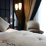 Regina Experimental فندق 5*