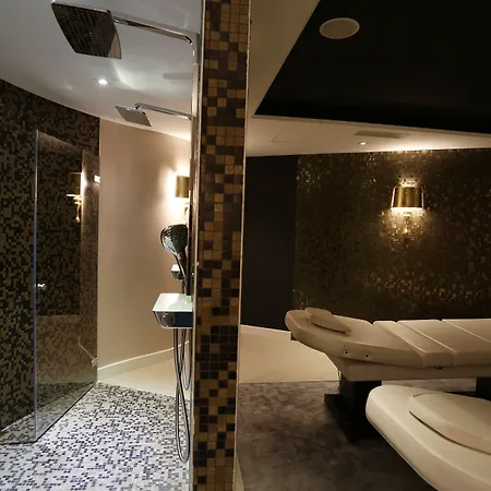 Regina Experimental فندق 5*