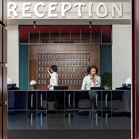 Regina Experimental فندق 5*