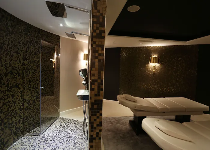 Regina Experimental Hotel 5*